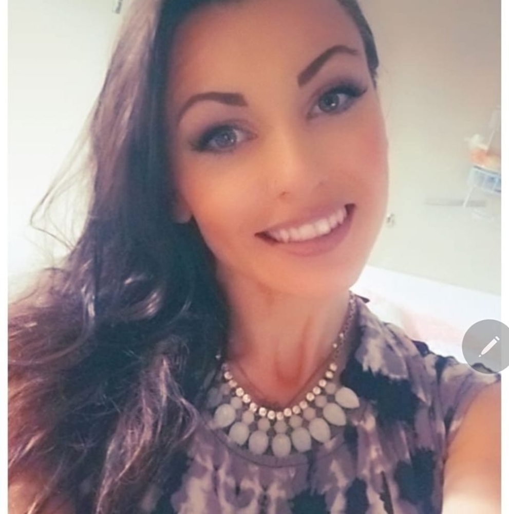 Meet your Posher, Steph